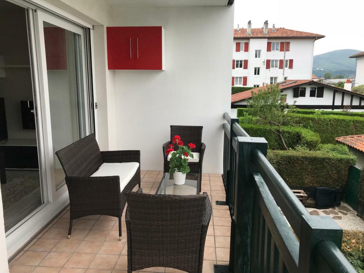 Port Bidassoa - T2 Coquet, Parking, Lit Xxl, Wifi, Pres De La Gare Hendaye Eksteriør bilde